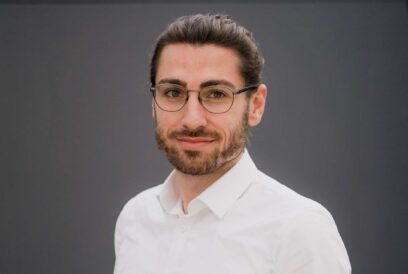 “Not much time is needed to change students’ attitudes from uncritical use of GenAI to critical and questioning”, says Joshua Wilhelm of the University of Münster. Photo: Brian Sommer.